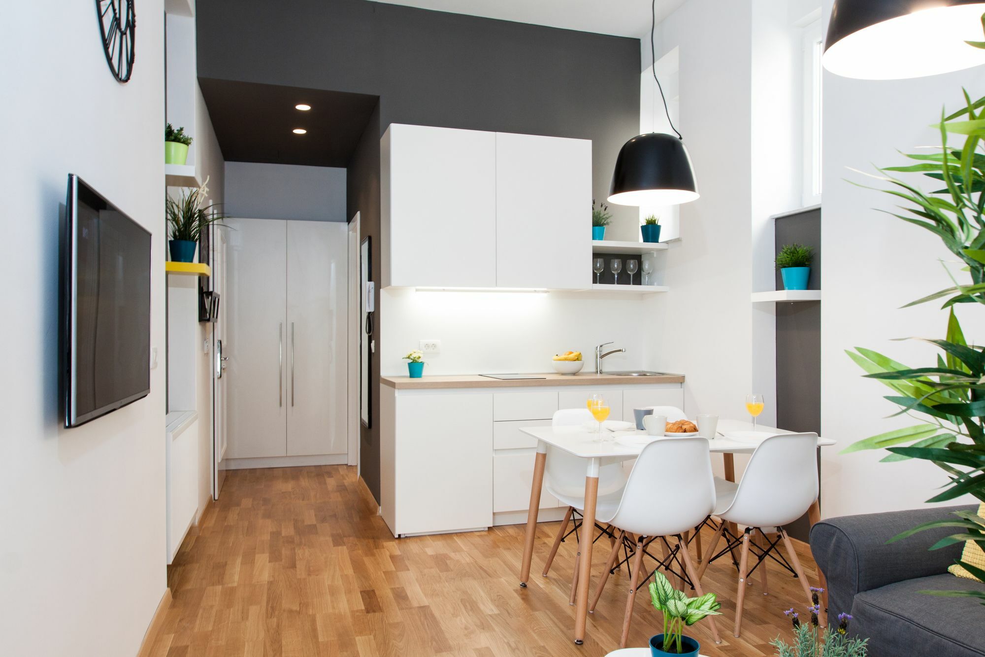 Loox Apartments Hatzova Zagreb Buitenkant foto